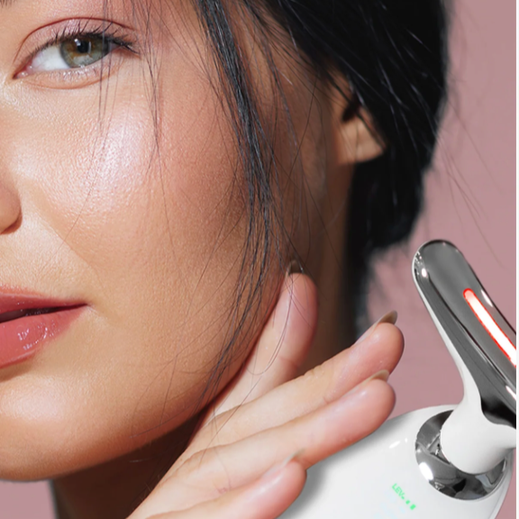 BEAUTY SKIMS MASSAGE